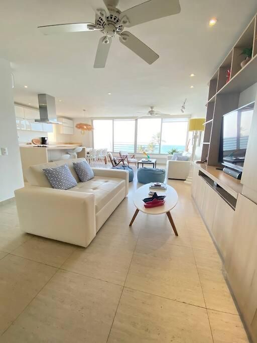 Apartamento Frente Al Mar *
